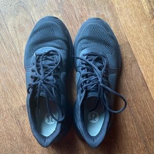 Lululemon Blissfeel running shoes